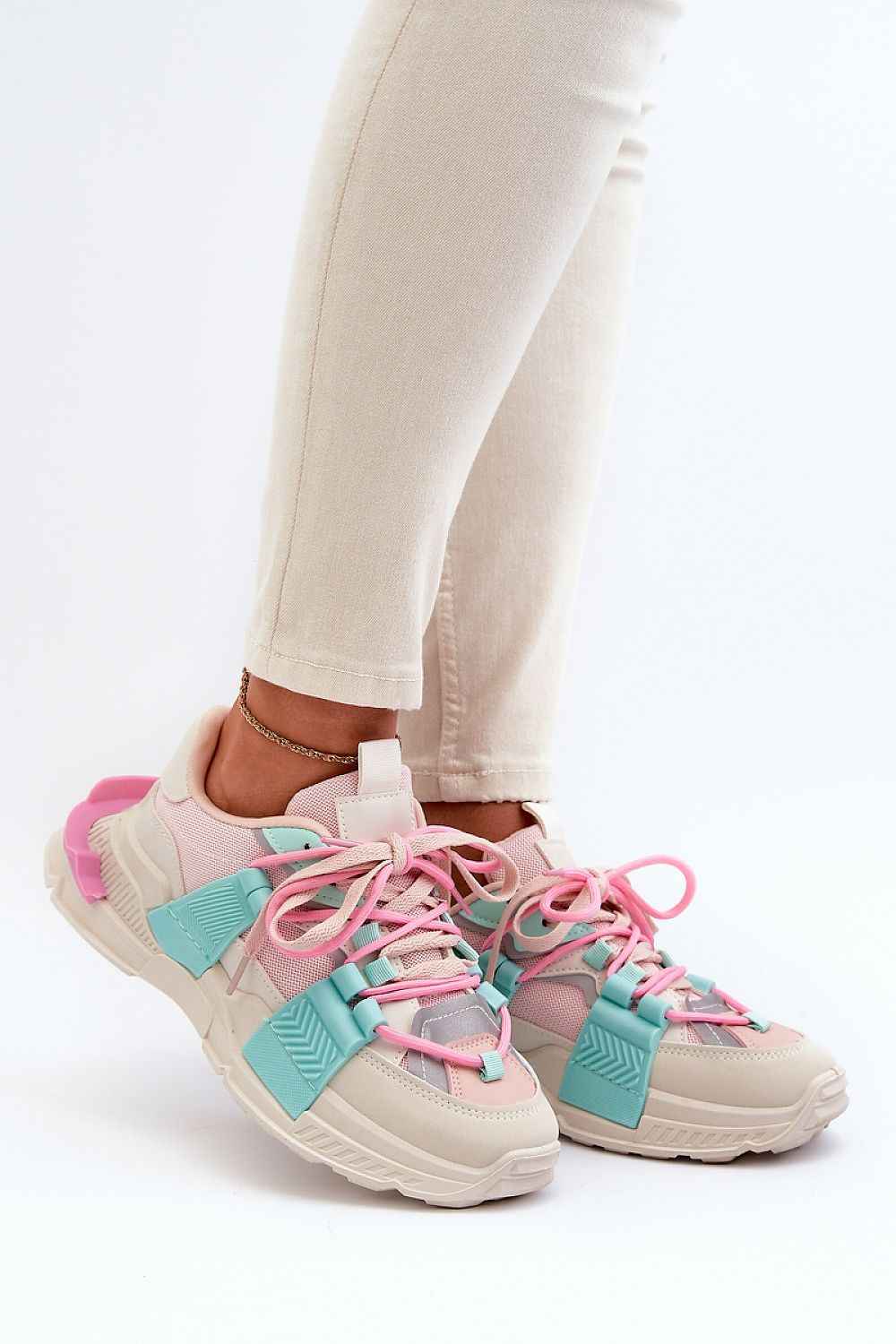 Sport Shoes Step in style - Lojahub Shop